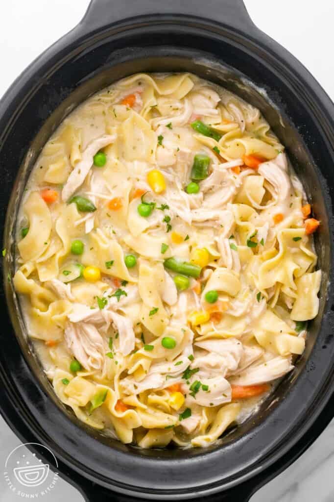 recipe chicken and noodles crock pot